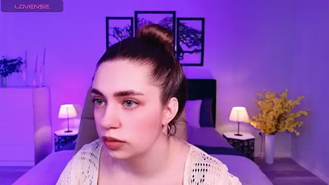 DaniellaLovely online show from 02.18.26