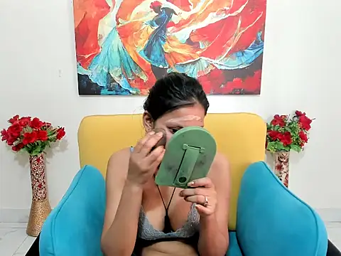 evaaelfiee online show from 03.13.26