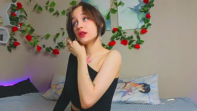 MaryRace online show from 12.26.24