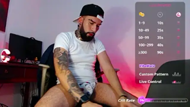 Snapshot of Diilanhott chatting on 11.10.25 Diilanhott online show from 11.10.25