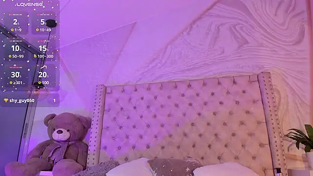 Snapshot of Alexa_Handler chatting on 01.27.25 Alexa Handler online show from 01.27.25