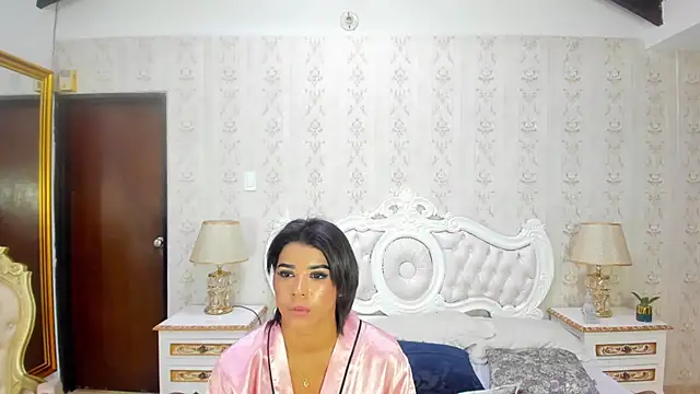 TiaraRosse online show from 02.13.25