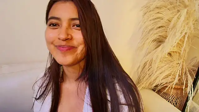 Rebeca Williams  online show from 02.14.25