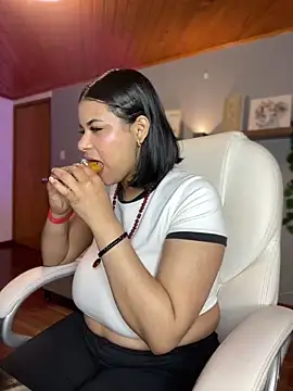 Isabella boobd online show from 01.11.25