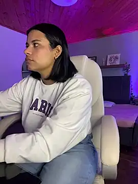 Isabella boobd online show from 01.29.25