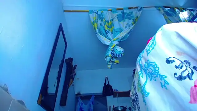 Ts veryhot online show from 04.10.26