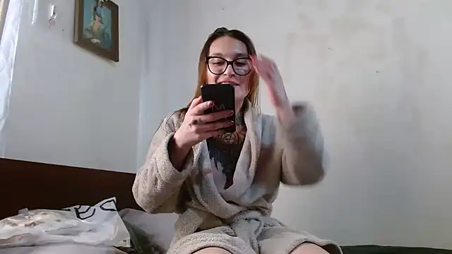 kittenlizz online show from 03.05.25