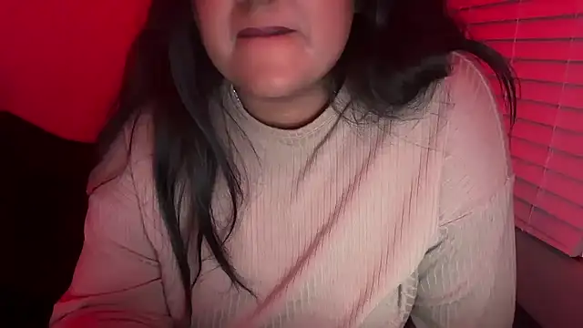 Snapshot of inarahh chatting on 12.02.24 inarahh online show from 12.02.24