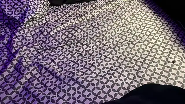 Snapshot of inarahh chatting on 02.05.25 inarahh online show from 02.05.25