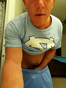 Bigtater1999 online show from 02.04.25