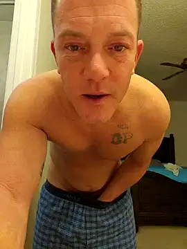 Bigtater1999 online show from 03.11.25