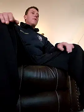 Bigtater1999 online show from 03.18.25