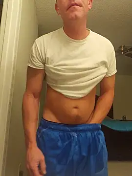 Bigtater1999 online show from 10.15.25