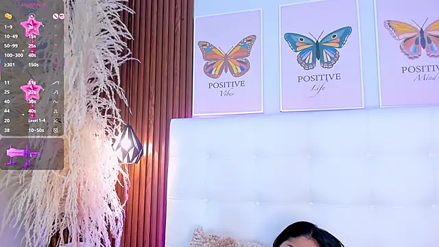 aashley jones online show from 03.06.25