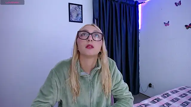 Soffy-brooks online show from 04.23.26