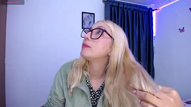 Soffy-brooks online show from 04.24.26