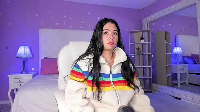 scarlette 15  online show from 11.01.25