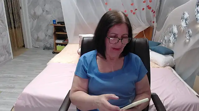 OlgaHottie online show from 04.09.26