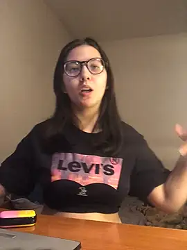 Snapshot of Prudie_Gabriella chatting on 03.12.25 Prudie Gabriella online show from 03.12.25