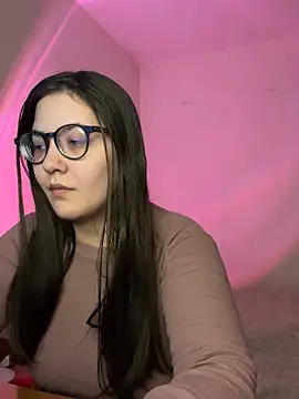 Snapshot of Prudie_Gabriella chatting on 09.26.25 Prudie Gabriella online show from 09.26.25