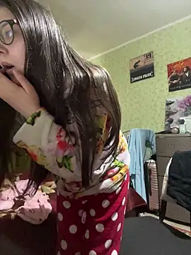 Prudie Gabriella online show from 04.27.26