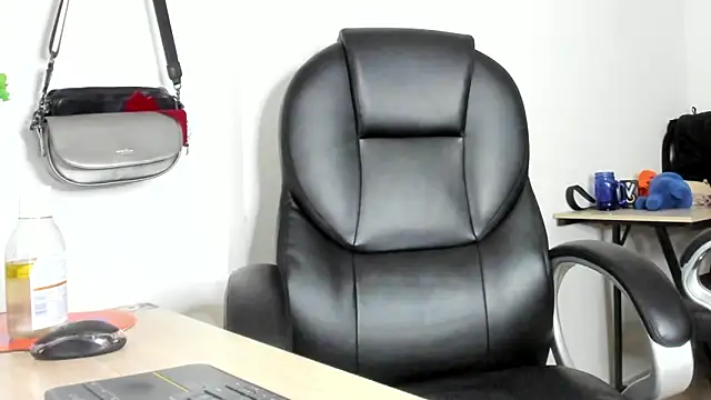 alma fenix online show from 04.18.26