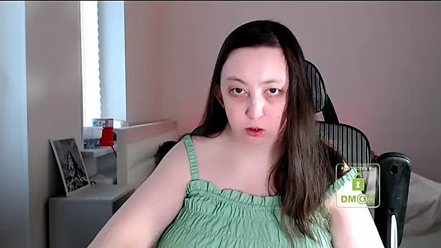 cute and hot online show from 02.22.26