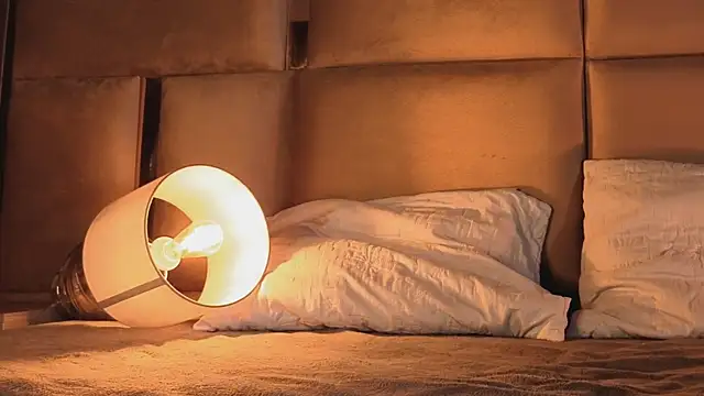 angelinepossy online show from 09.18.25