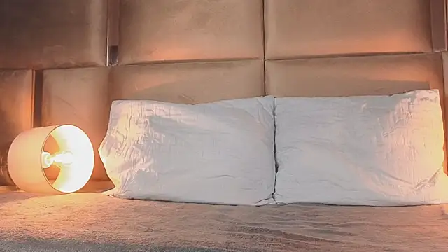 angelinepossy online show from 09.25.25