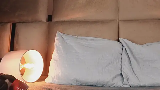 angelinepossy online show from 09.27.25