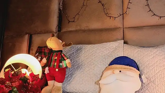 angelinepossy online show from 12.22.25