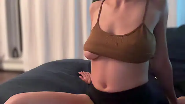 senioritaZol online show from 10.05.25