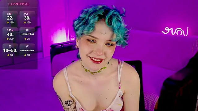 School Love online show from 02.10.25