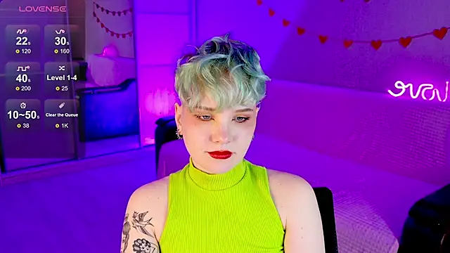 School Love online show from 03.14.25