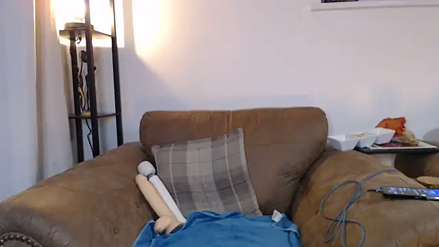 Ladystargazer1966 online show from 02.24.25