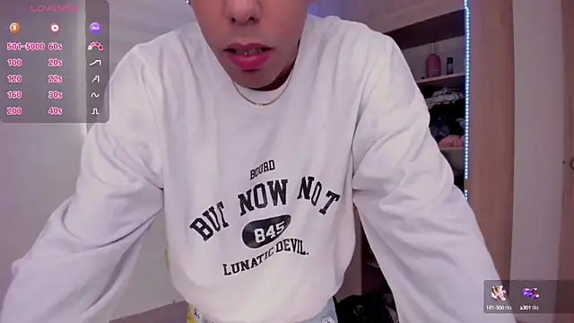 aldrinwhite online show from 03.15.25