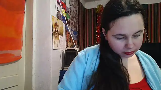 Cora Maro online show from 12.20.25