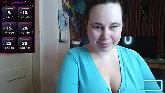 Cora Maro online show from 04.12.26