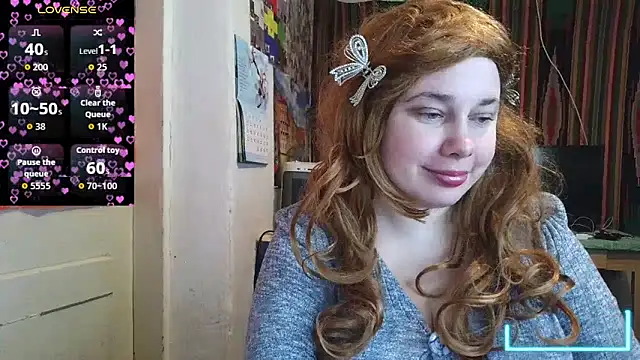 Snapshot of Cora_Maro chatting on 04.20.26 Cora Maro online show from 04.20.26