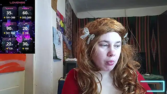 Snapshot of Cora_Maro chatting on 04.23.26 Cora Maro online show from 04.23.26