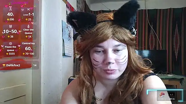 Snapshot of Cora_Maro chatting on 04.24.26 Cora Maro online show from 04.24.26