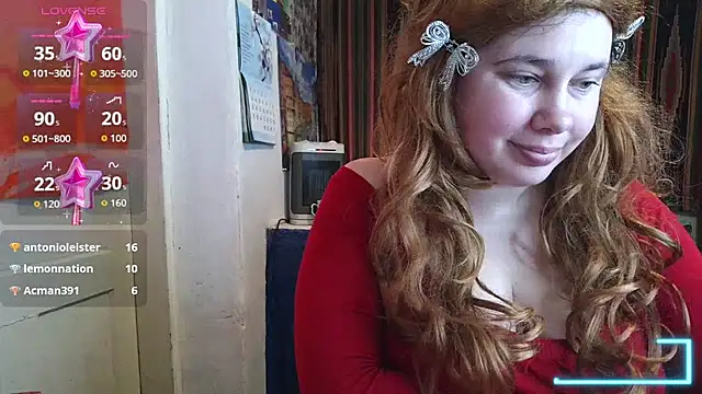 Snapshot of Cora_Maro chatting on 04.29.26 Cora Maro online show from 04.29.26