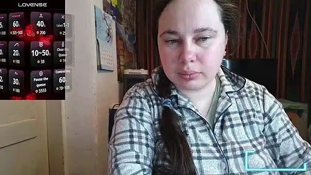 Snapshot of Cora_Maro chatting on 04.30.26 Cora Maro online show from 04.30.26
