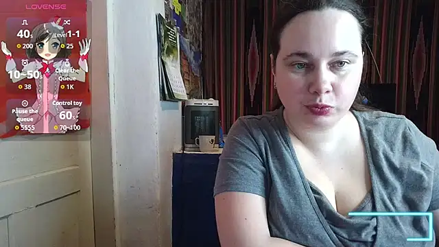 Snapshot of Cora_Maro chatting on 05.29.26 Cora Maro online show from 05.29.26