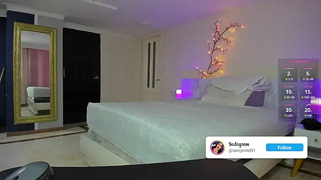 charolbruce 1 online show from 12.03.25