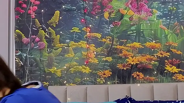 MadameDeFeu online show from 02.13.25