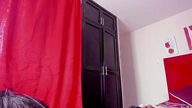 Snapshot of DakotaHoland chatting on 03.07.25 DakotaHoland online show from 03.07.25