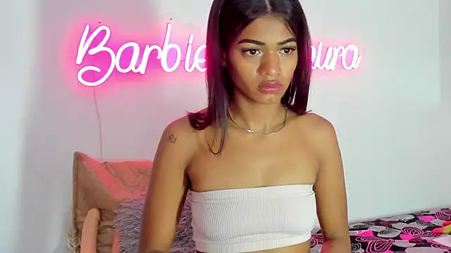 BarbieHotLaura online show from 09.20.25