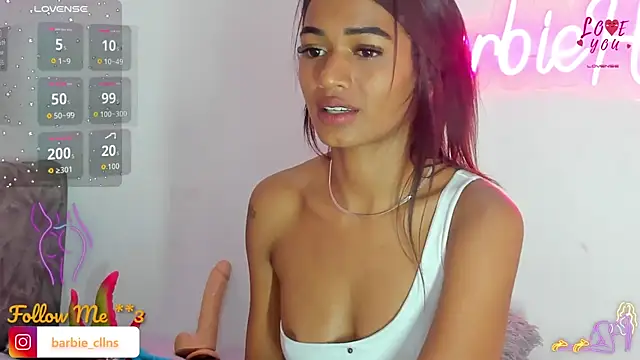 BarbieHotLaura online show from 10.09.25