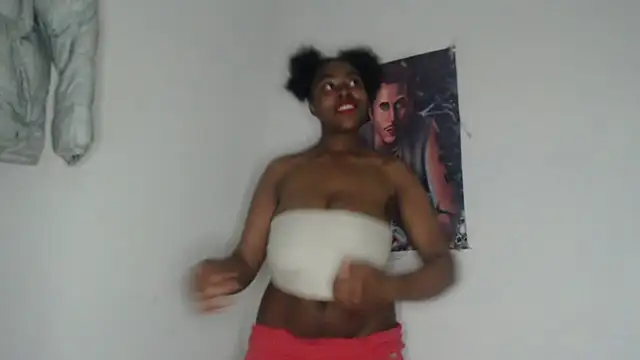 lyssyhorny online show from 11.24.25